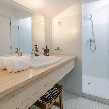 Rustic Haven With Pool بيت ضيافة فيانا دو كاستيلو